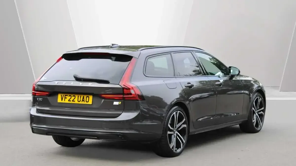 Used Volvo V90 Ultimate 350 HP (257 kW) 2023 Estate
