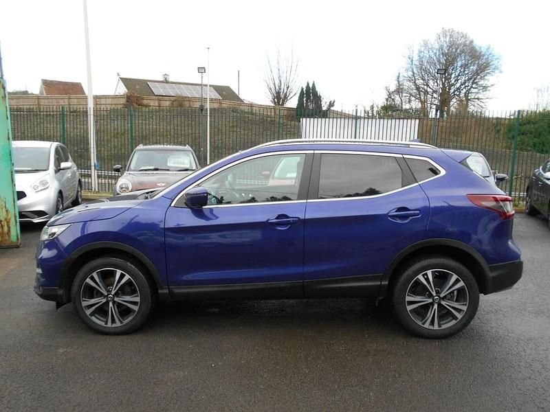Used Nissan Qashqai N-Connecta 140 HP (102 kW) 2021 Blue SUV