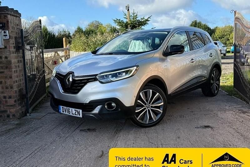 Used 2016 Renault Kadjar Signature SUV | £3,995 (A bit pricey) - Image 1/1