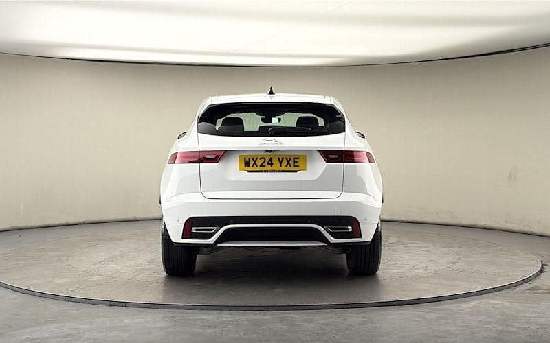 Usado Jaguar E-Pace R-Dynamic 309 HP (227 kW) 2023 Branco SUV