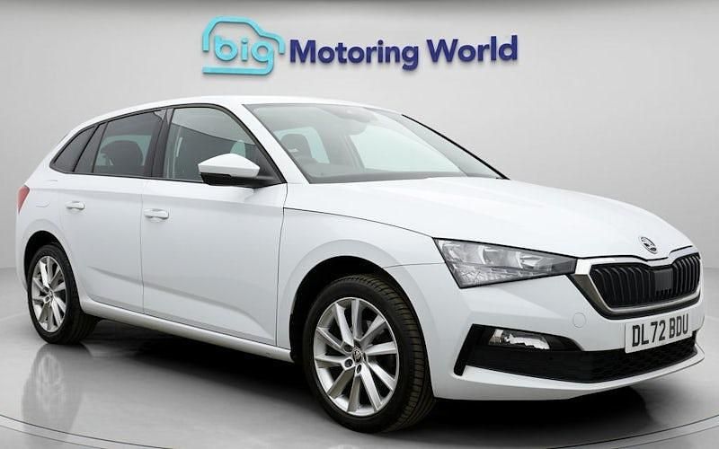 Usado Skoda Scala SE L 110 CV (80 kW) 2023 Utilitario
