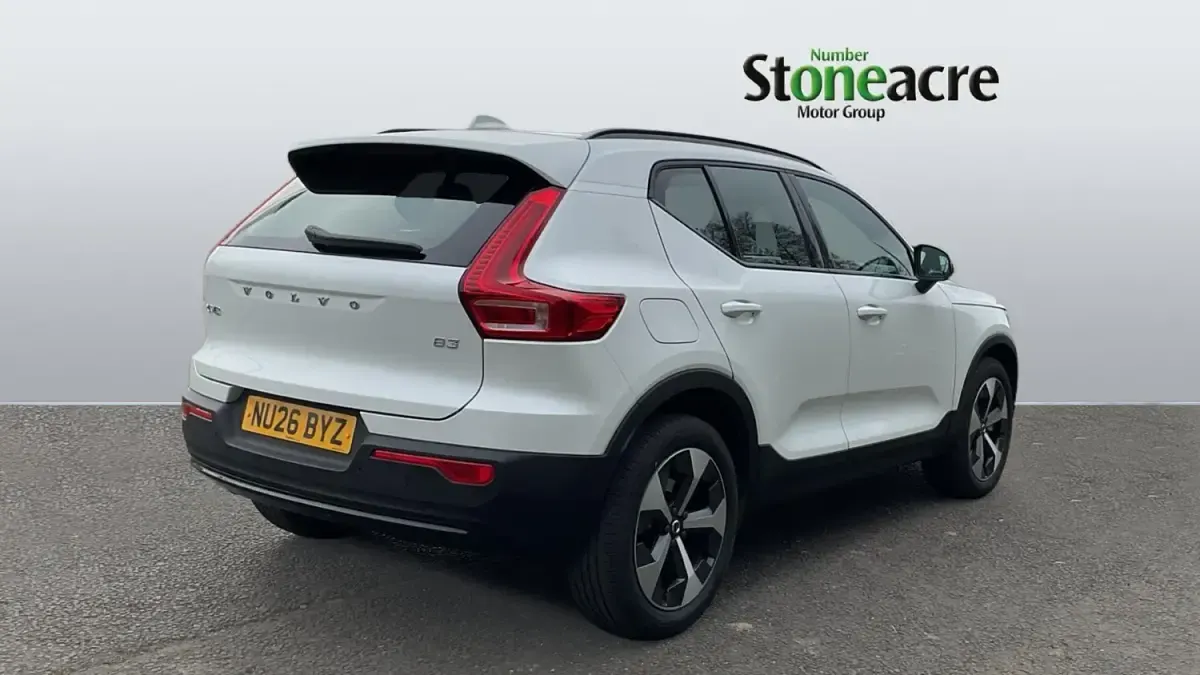 Novo Volvo XC40 Plus 163 HP (119 kW) 2026 Branco SUV