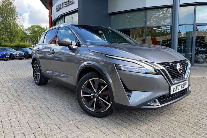 Grey Used 2021 Nissan Qashqai Tekna SUV | £20,490 (Expensive) - Image 1/4