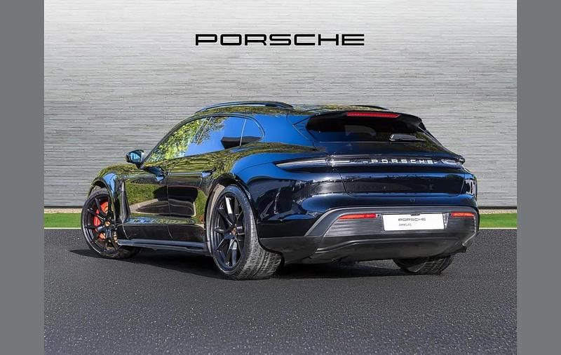 Used Porsche Taycan 439 kW (598 HP) 2023 Black Estate