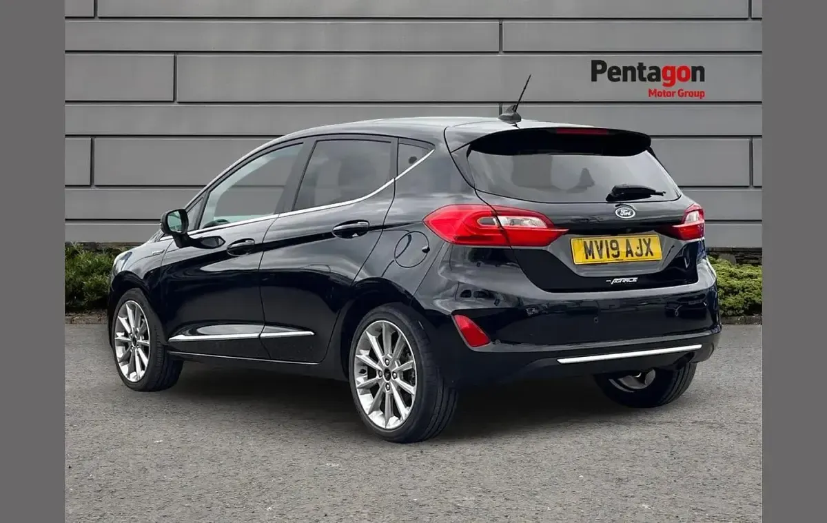 Used Ford Fiesta Vignale 123 HP (90 kW) 2019 Black Hatchback
