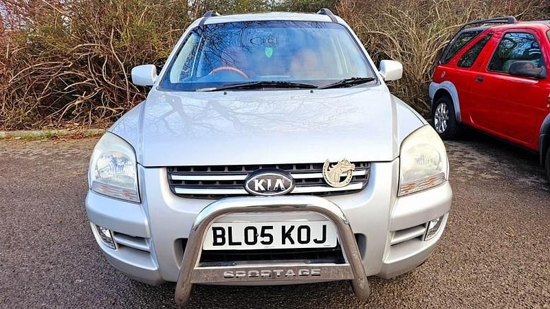 Used Kia Sportage 175 HP (128 kW) 2005 Silver SUV