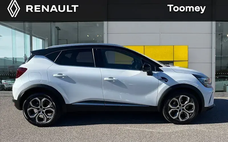 Second-hand Renault Captur SE 143 CP (105 kW) 2022 Alb SUV