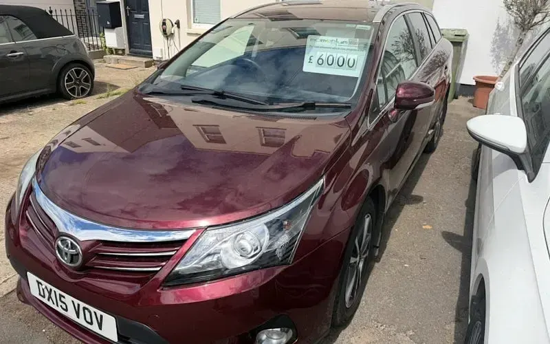 Used Toyota Avensis Business Edition 126 HP (92 kW) 2014 Estate