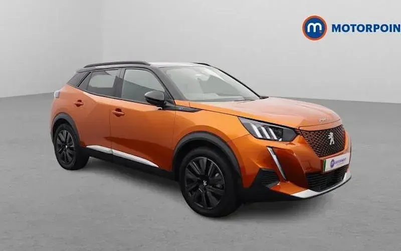 Used Peugeot e-2008 Premium 100 kW (136 HP) 2023 SUV