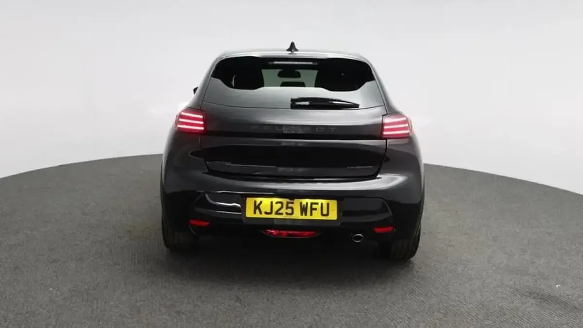 Used Peugeot 208 GT 108 HP (79 kW) 2025 Black Hatchback