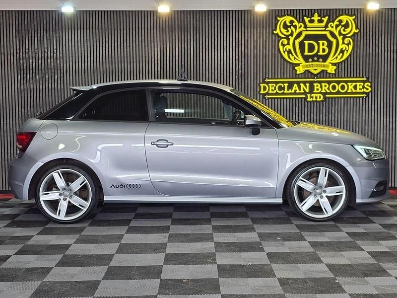 Usado Audi A1 S-Line 2015 Prateado Citadino