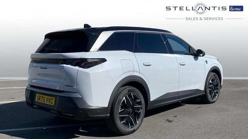 New Peugeot 5008 GT 134 HP (98 kW) 2025 White SUV