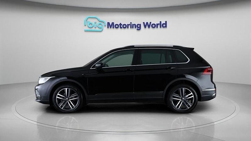Used VW Tiguan Elegance 150 HP (110 kW) 2023 Black SUV