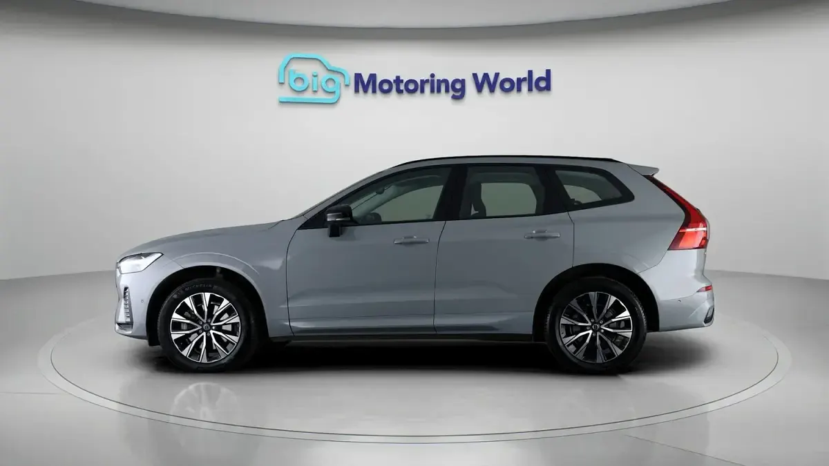 Used Volvo XC60 Plus 2024 Grey SUV