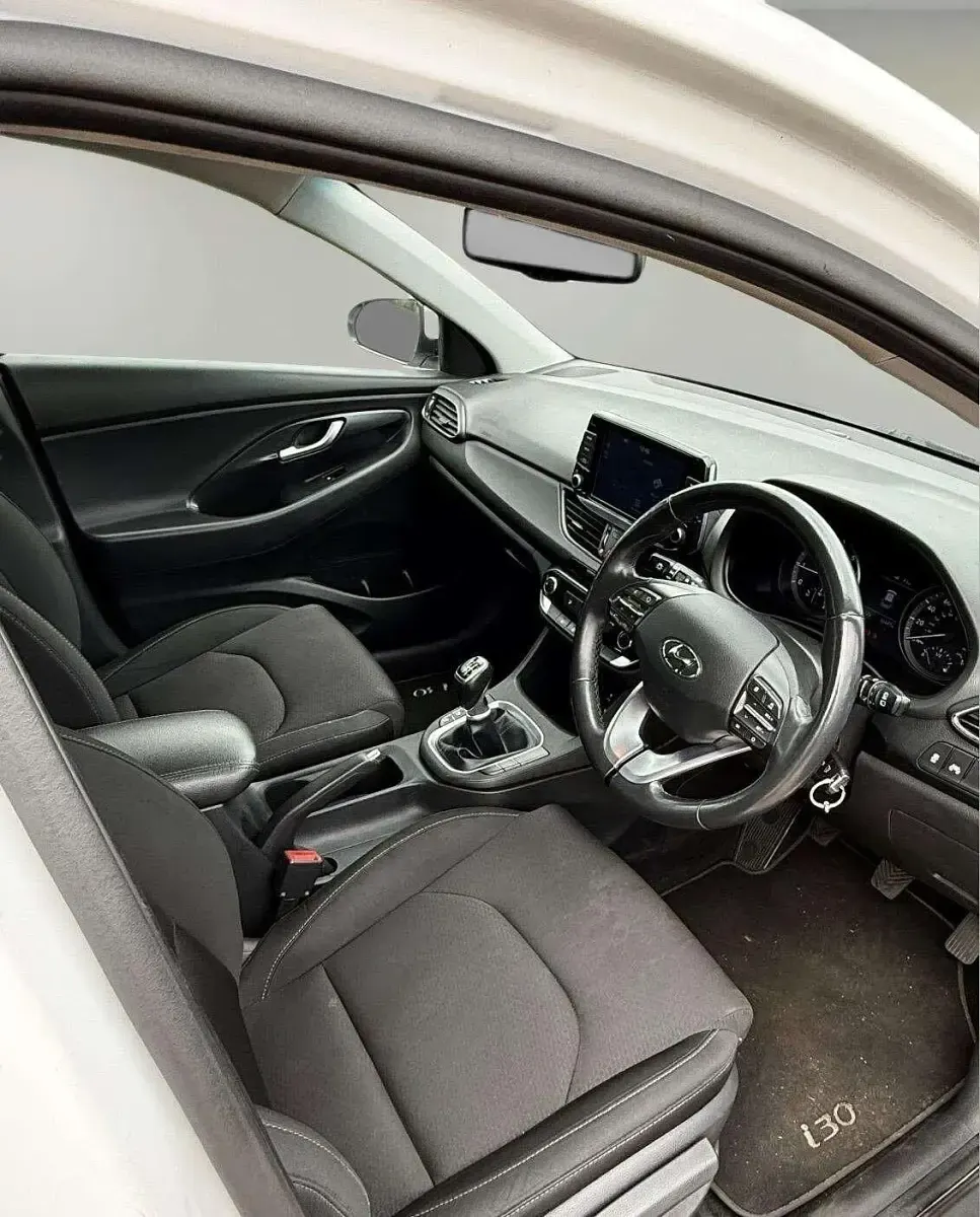 Used Hyundai i30 SE 2018 White Hatchback