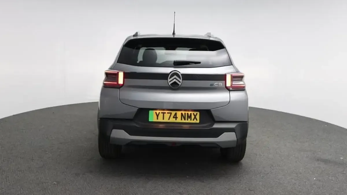 Used Citroën e-C3 81 kW (111 HP) 2024 Grey Hatchback
