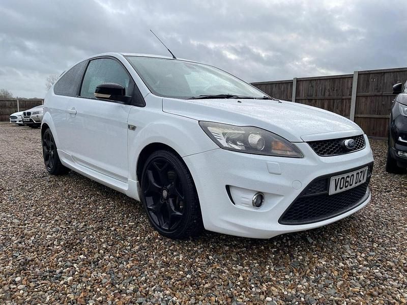 White Used 2010 Ford Focus ST Hatchback | £5,495 (Fair price) - Image 1/4