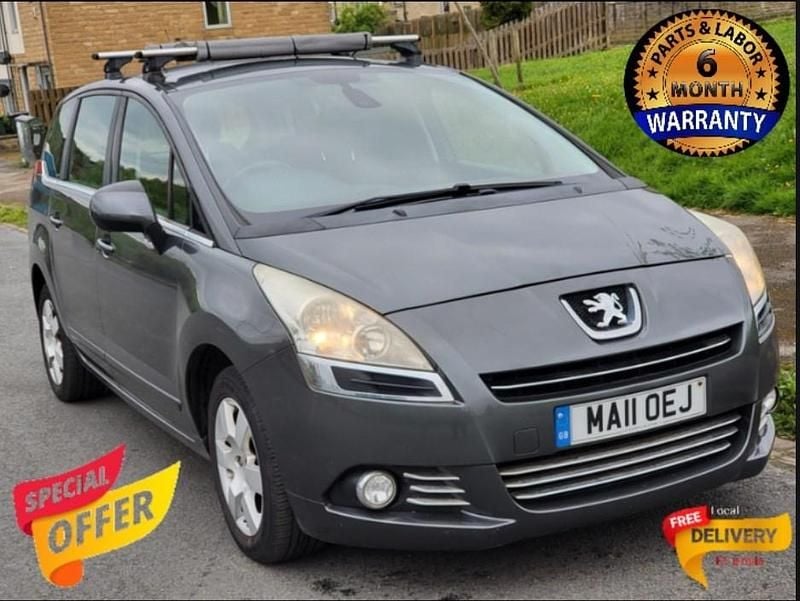 Usado Peugeot 5008 Access 2013 Azul Monovolume