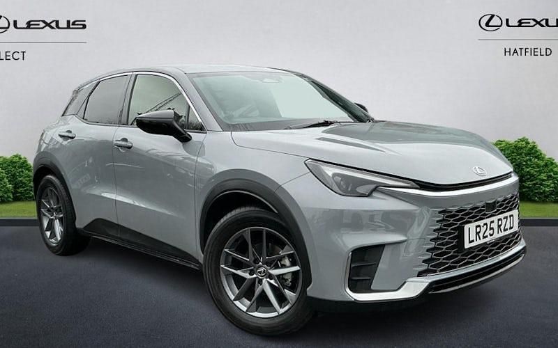 Used 2025 Lexus LBX SUV | £29,162 (Fair price) - Image 1/4