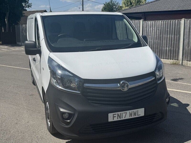 White Used 2017 Vauxhall Vivaro S Van | £6,750 (Super price) - Image 1/4
