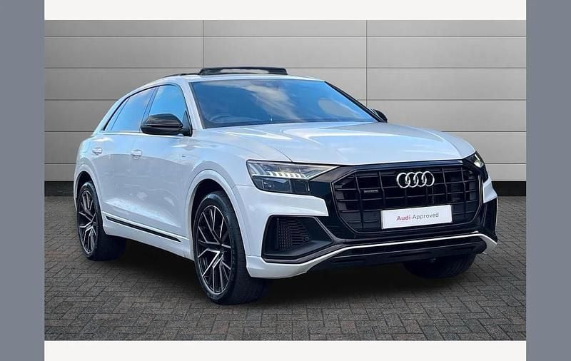 White Used 2021 Audi Q8 Comfort SUV | £38,995 (Fair price) - Image 1/4