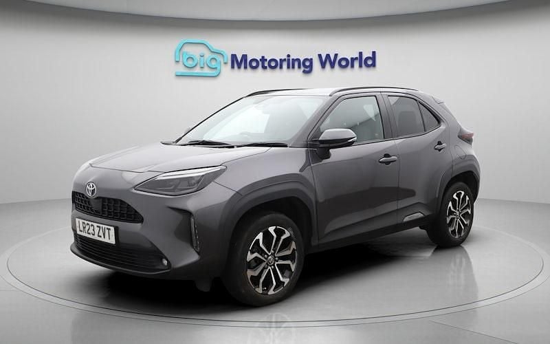 Used Toyota Yaris Hybrid Design 116 HP (85 kW) 2026 Estate