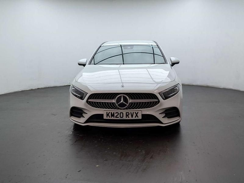 Used Mercedes A200 AMG line 163 HP (119 kW) 2020 White Hatchback