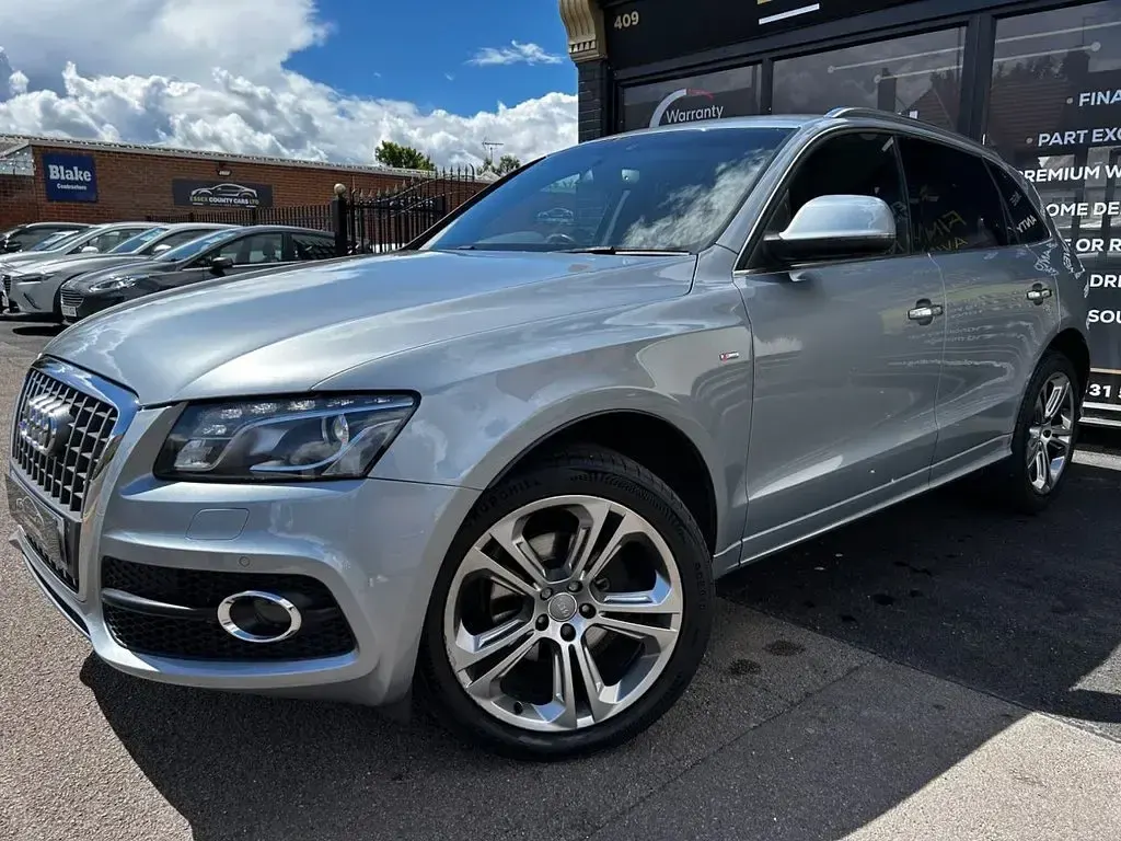 Used Audi Q5 S-Line 211 HP (155 kW) 2010 Silver SUV