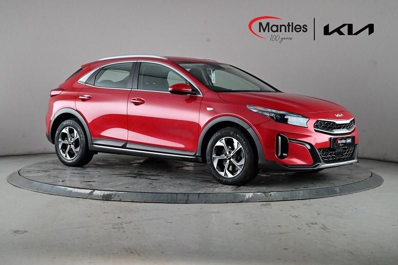 Red Used 2023 Kia XCeed SUV | £14,800 (Good price) - Image 1/4