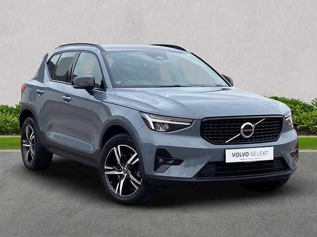 Used 2023 Volvo XC40 Plus SUV | £27,850 (Fair price) - Image 1/4