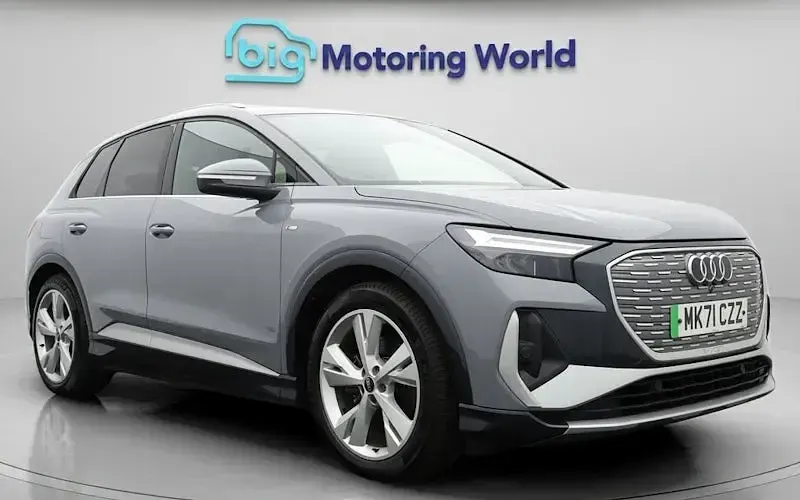 Used Audi Q4 e-tron S-Line 125 kW (170 HP) 2021 SUV