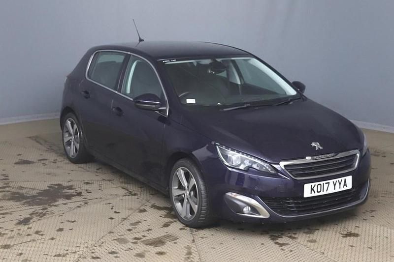 Used Peugeot 308 Allure 130 HP (95 kW) 2017 Blue Hatchback