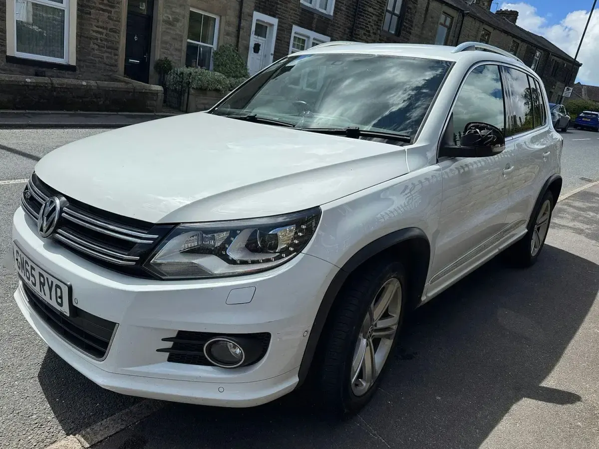 Used VW Tiguan R-line Edition 150 HP (110 kW) 2015 White SUV