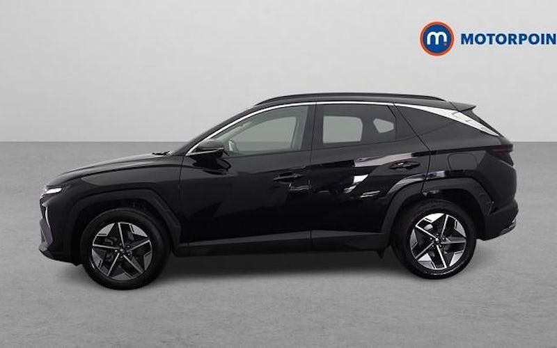 Used Hyundai Tucson Premium 215 HP (158 kW) 2025 Black SUV