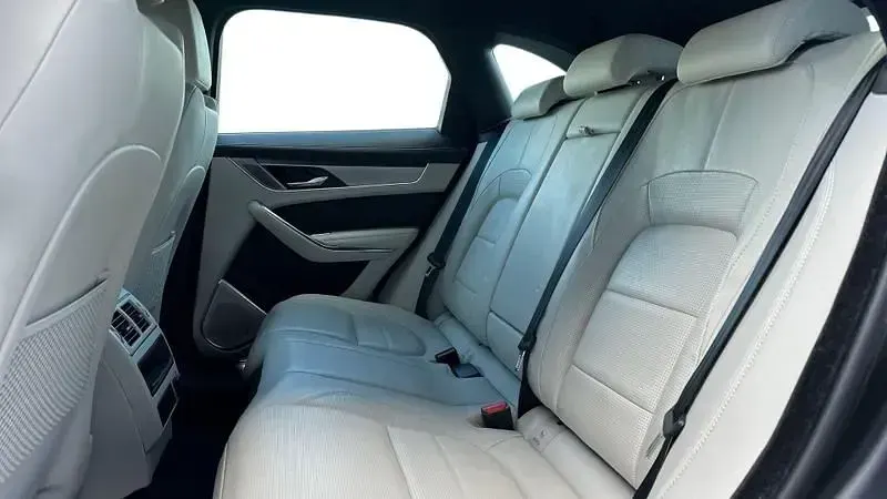 Usado Jaguar F-Pace R-Dynamic 2022 Azul SUV