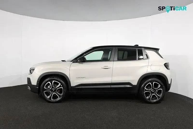 Used Jeep Avenger EV Summit 114 kW (156 HP) 2024 Beige/black SUV