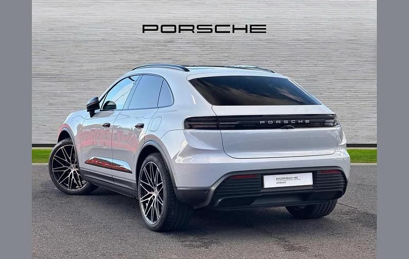 Used Porsche Macan 264 kW (360 HP) 2026 Grey SUV
