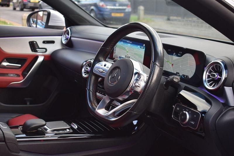 Used Mercedes CLA180 AMG Line Premium Plus 136 HP (100 kW) 2020 White Sedan