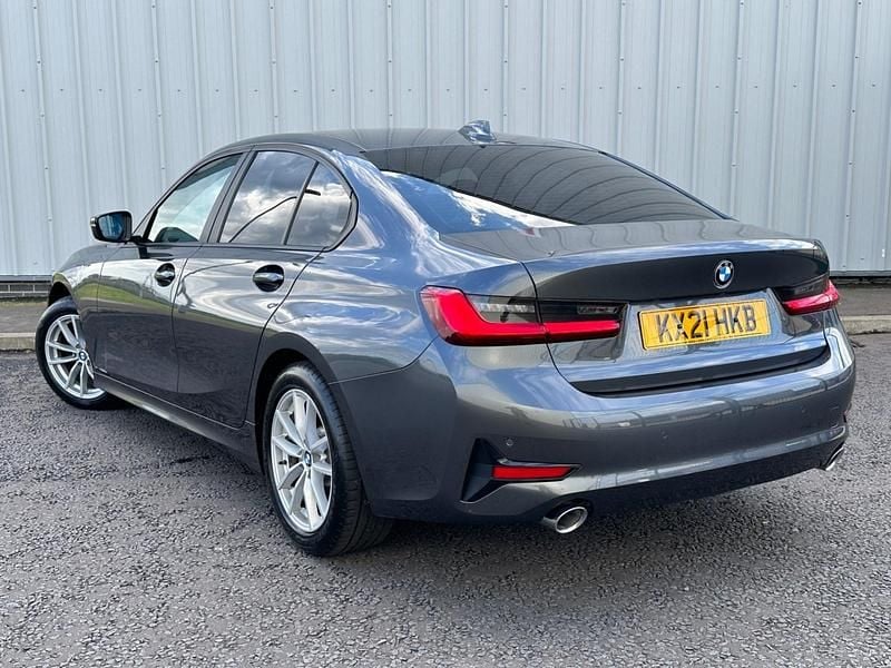 Used BMW 330 Sport Line 282 HP (207 kW) 2021 Grey Sedan