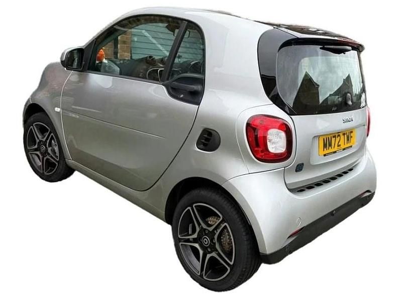 Used Smart ForTwo Electric Drive Premium 60 kW (82 HP) 2022 Silver Coupe