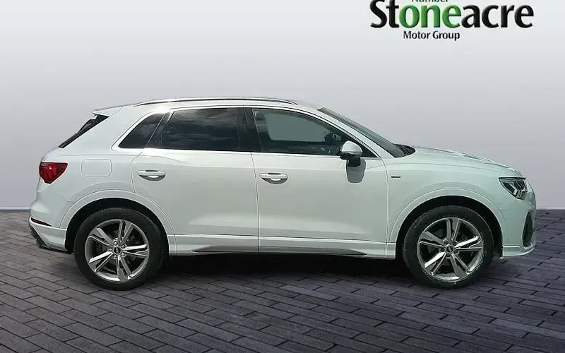 Used Audi Q3 S-Line 150 HP (110 kW) 2023 SUV
