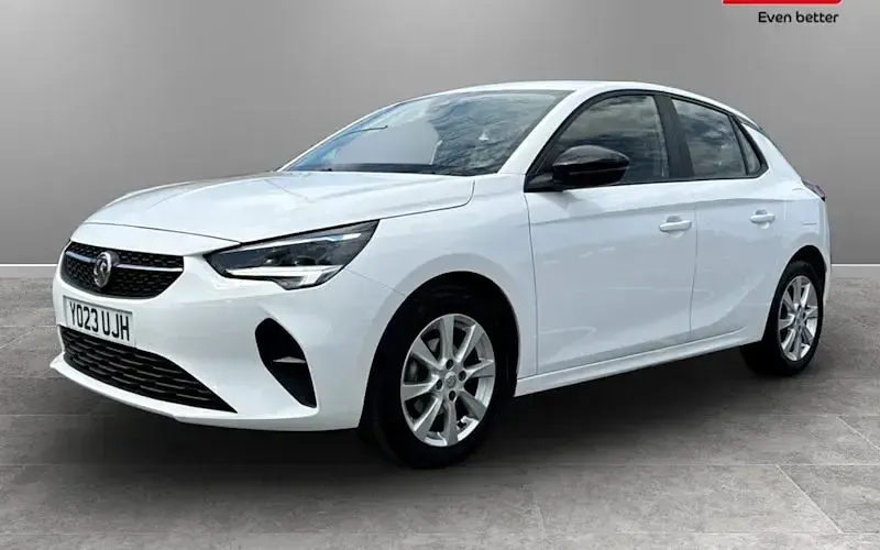 Used Vauxhall Corsa Design Edition 75 HP (55 kW) 2023 White Hatchback