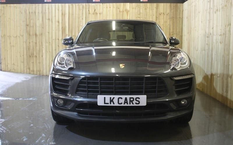 Used Porsche Macan S 345 HP (253 kW) 2017 SUV