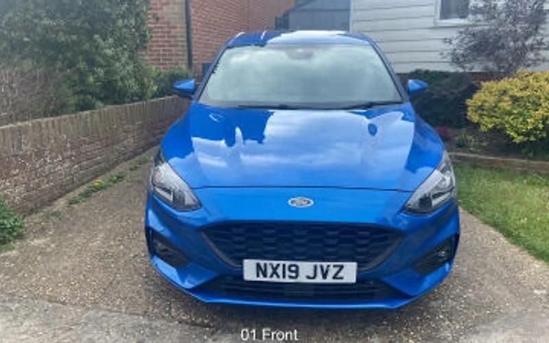 Usado Ford Focus ST-Line 125 HP (91 kW) 2019 Azul Citadino