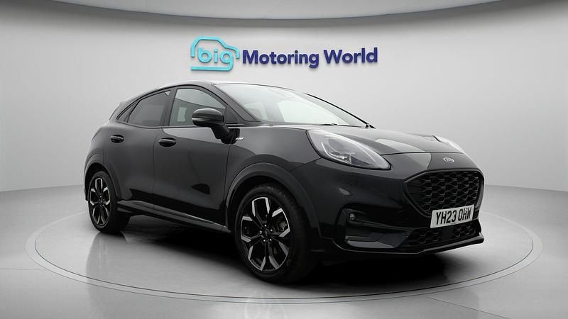 Black Used 2023 Ford Puma ST-Line X Hatchback | £17,200 (Fair price) - Image 1/4