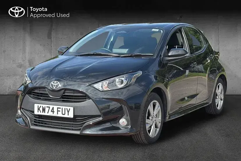 Used Toyota Yaris 116 HP (85 kW) 2024 Black Hatchback
