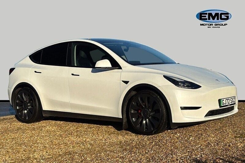 White Used 2022 Tesla Model Y Performance SUV | £34,995 (Fair price) - Image 1/1