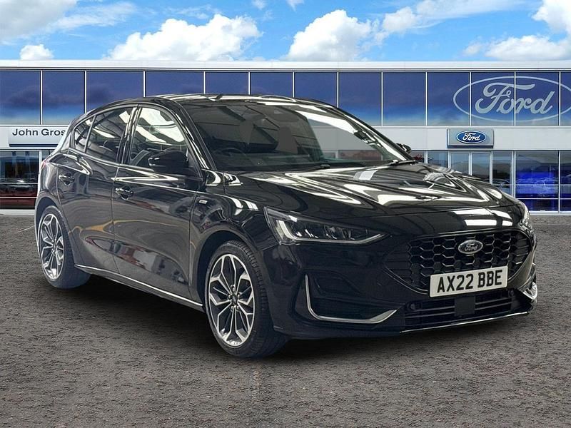 Black Used 2022 Ford Focus ST-Line Hatchback | £17,695 (A bit pricey) - Image 1/3