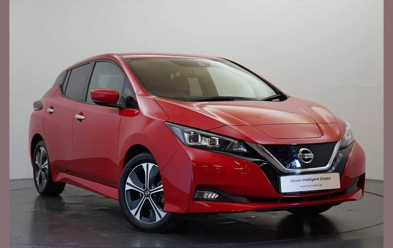 Red Used 2021 Nissan Leaf Tekna Hatchback | £11,999 (Fair price) - Image 1/3
