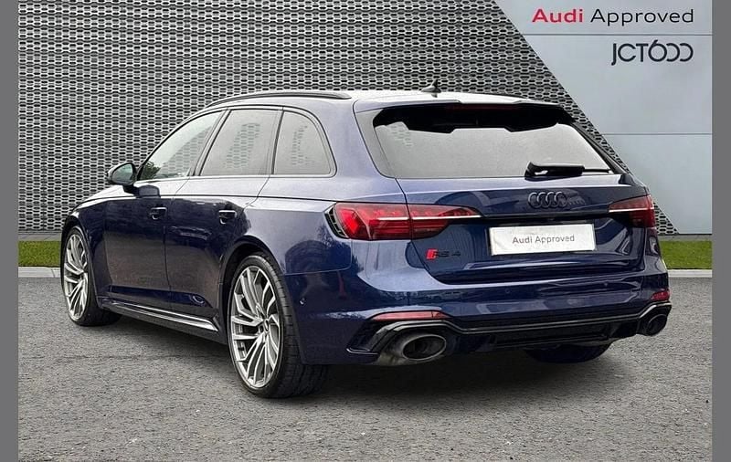 Used Audi RS4 Advanced 444 HP (326 kW) 2021 Blue Estate